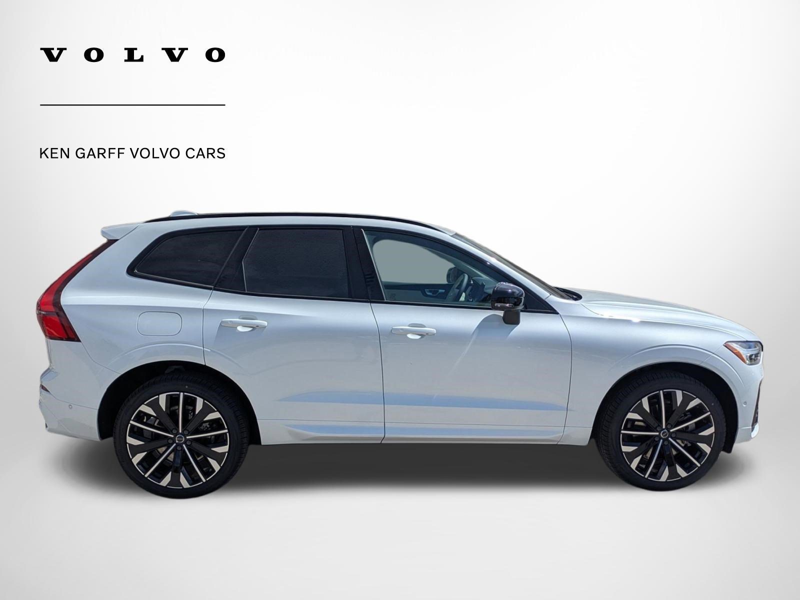 New 2026 Crystal White Volvo Ultra image 2