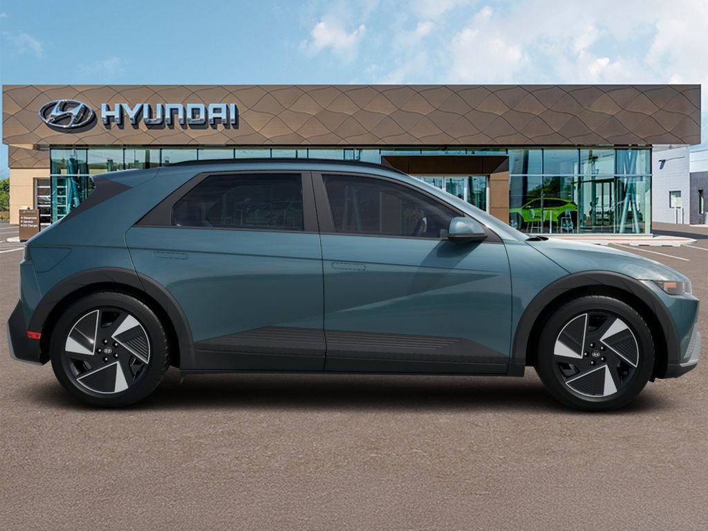 New 2027 Green Hyundai SEL image 6