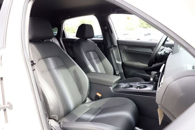 2026 Honda Civic Hatchback Sport - Photo 14