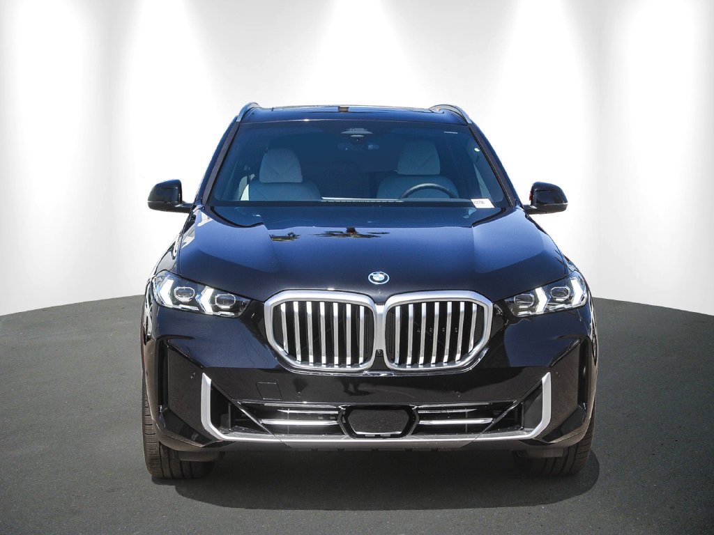 2026 BMW X5 photo 2