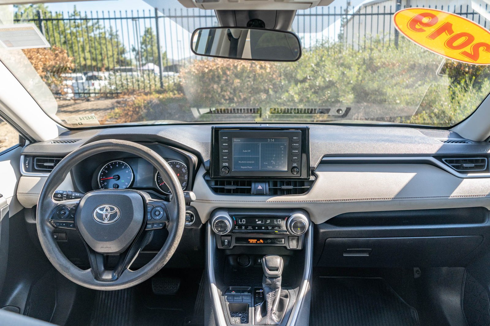 Used 2019 Silver Sky Metallic Toyota XLE image 17