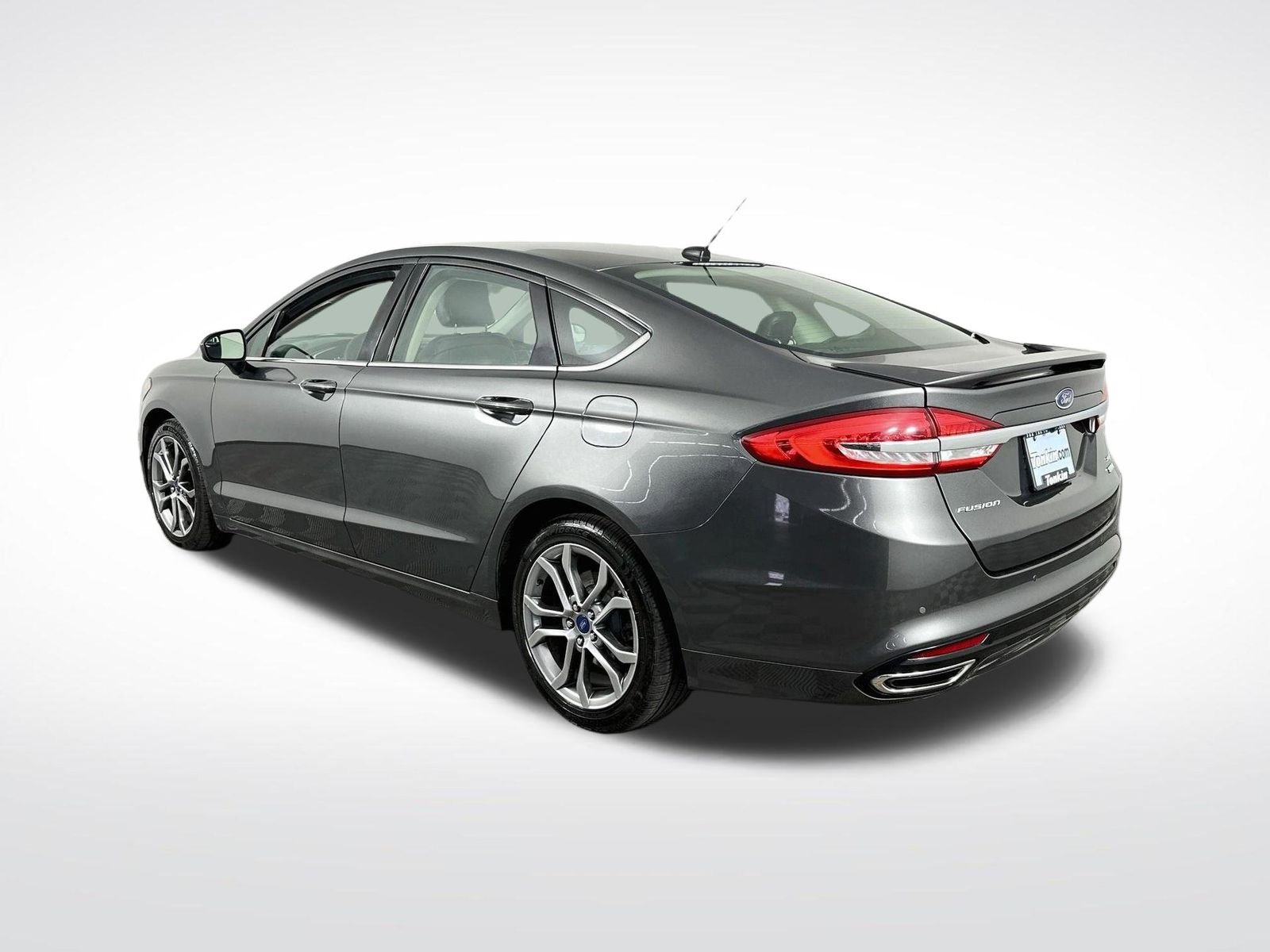 Used 2017 Magnetic Ford SE image 6