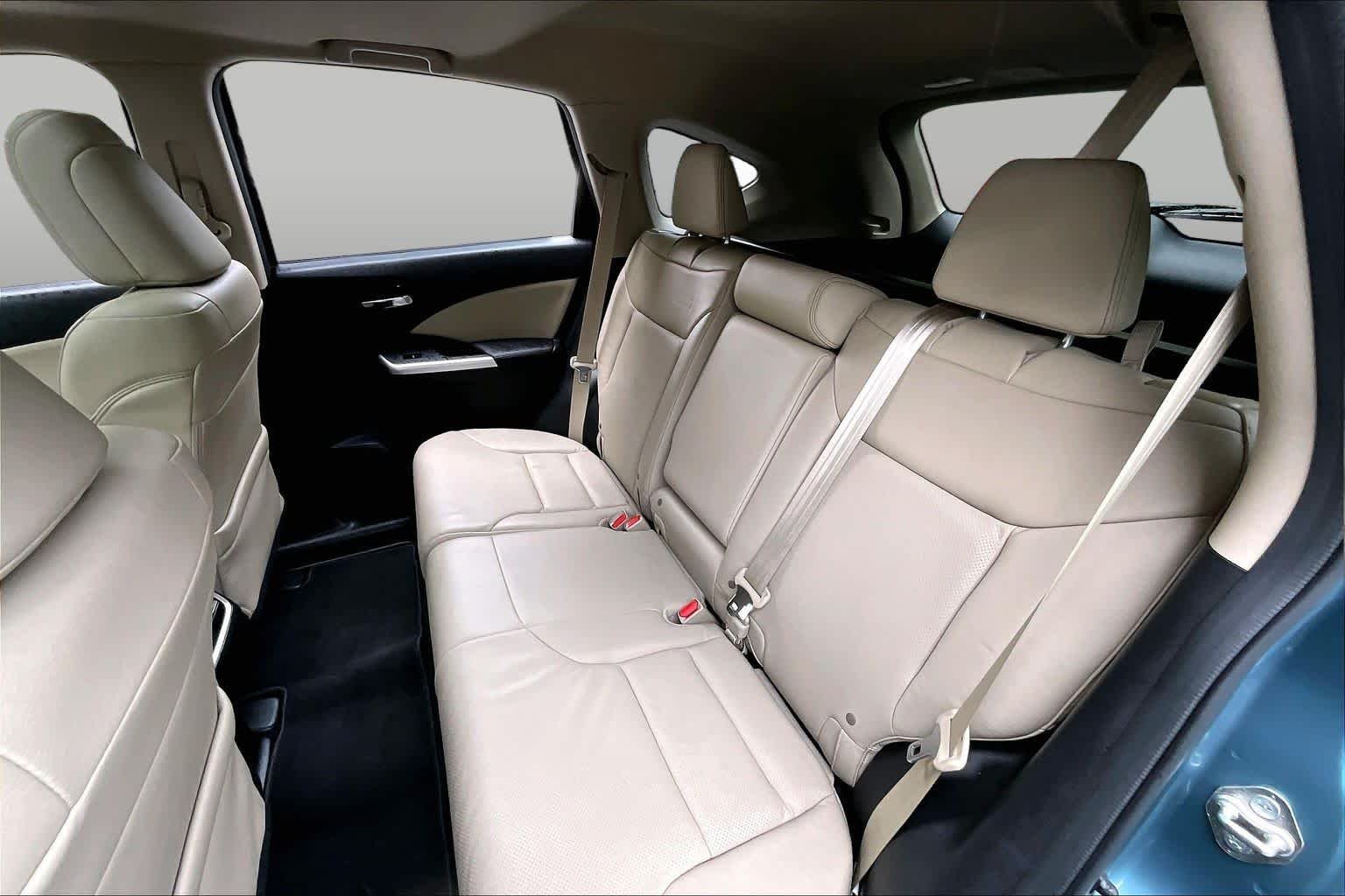 Used 2016 Mountain Air Metallic Honda Touring image 21