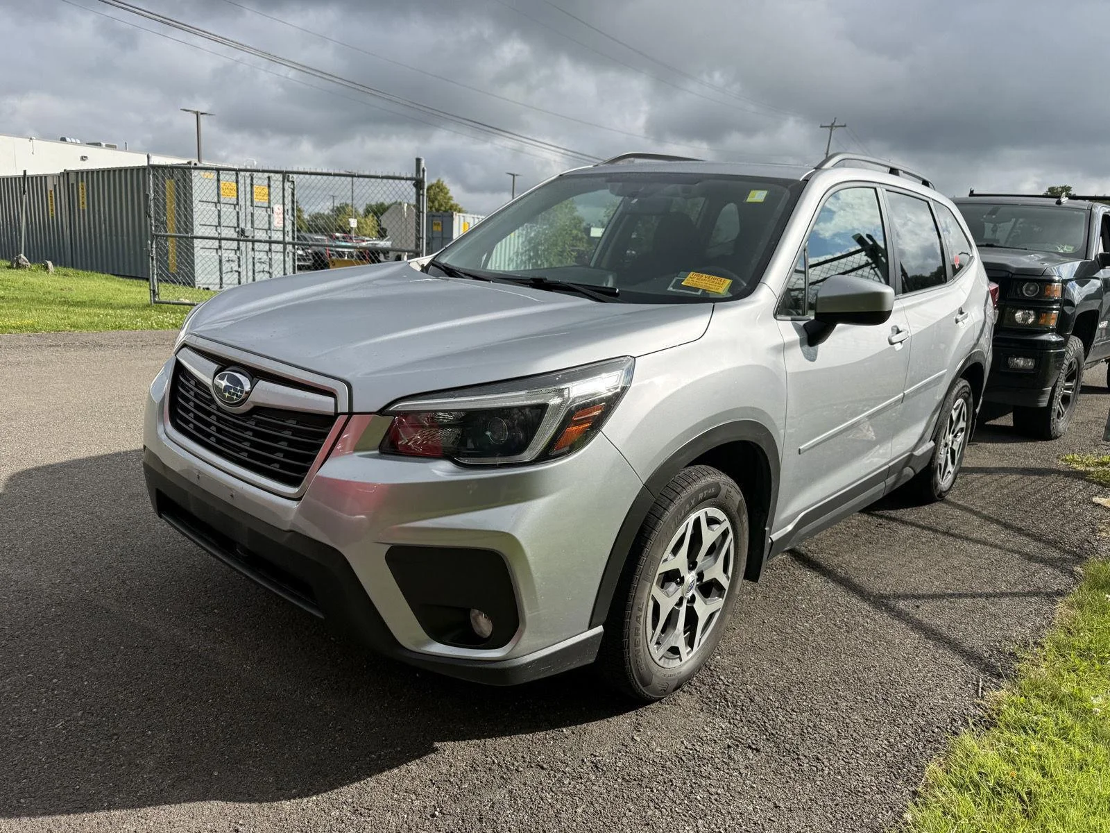 Used 2021 Ice Silver Metallic Subaru Premium image 2