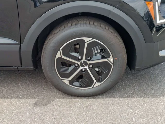 New 2026 Aurora Black Pearl Kia LX image 11