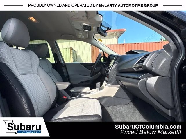 Used 2021 Black Subaru Base image 14