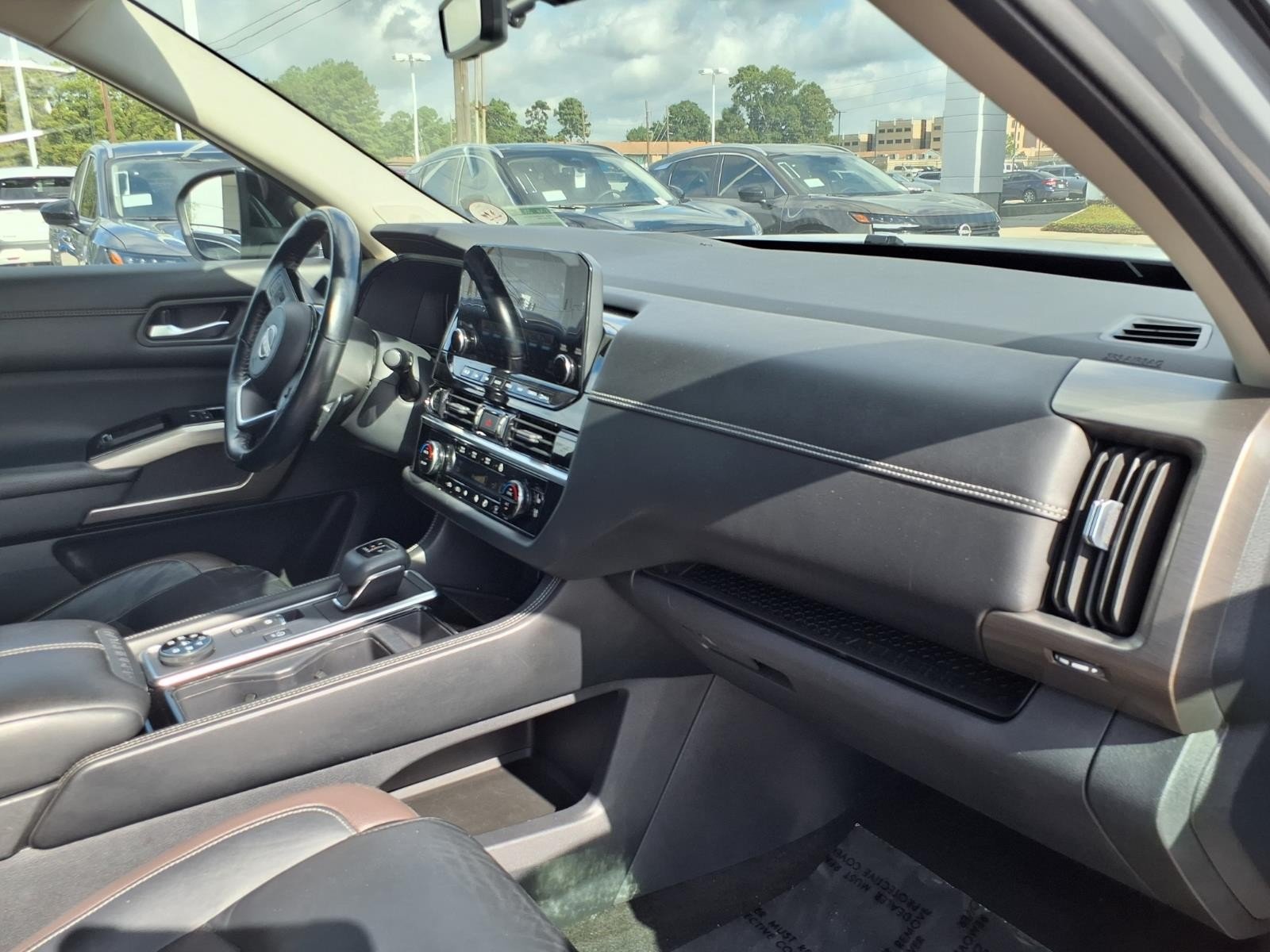 2023 Nissan Pathfinder Platinum Gray at Robbins Nissan