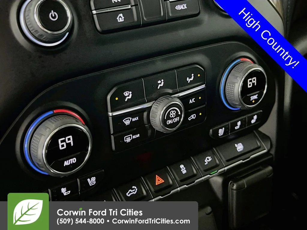 Used 2022 Black Chevrolet High Country image 9