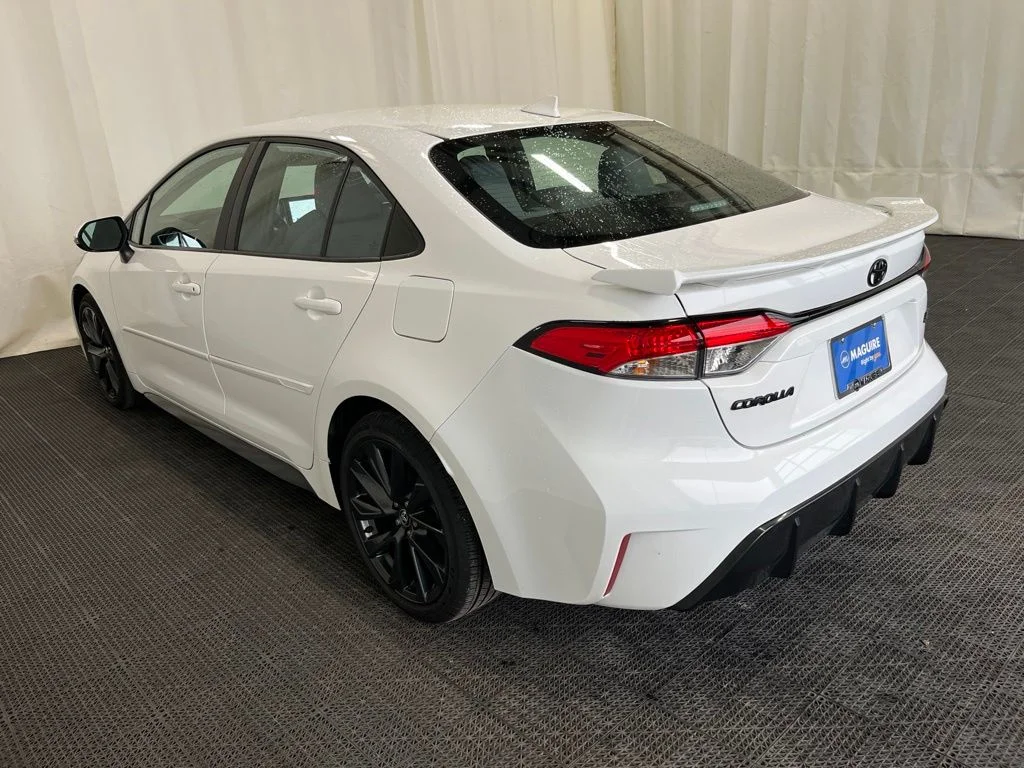 Used 2023 White Toyota SE image 27