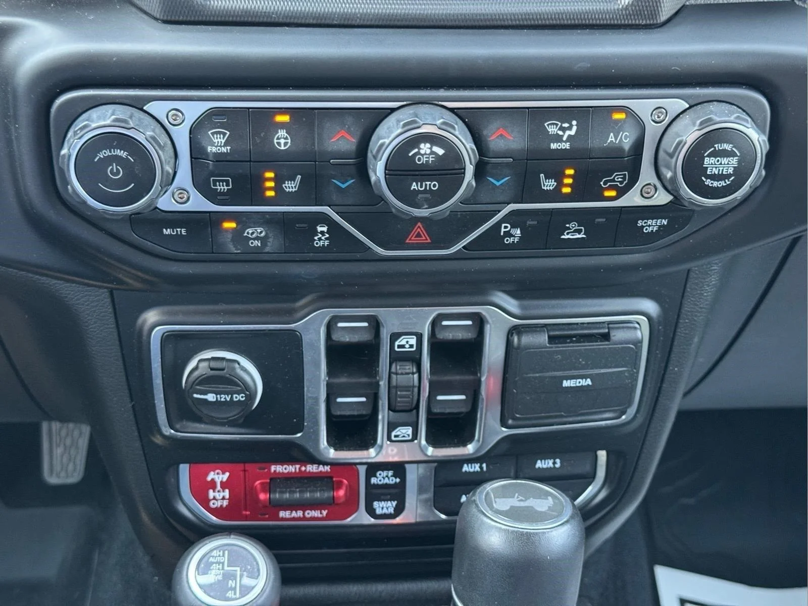 Used 2023 Sting-Gray Clearcoat Jeep Rubicon 392 image 24