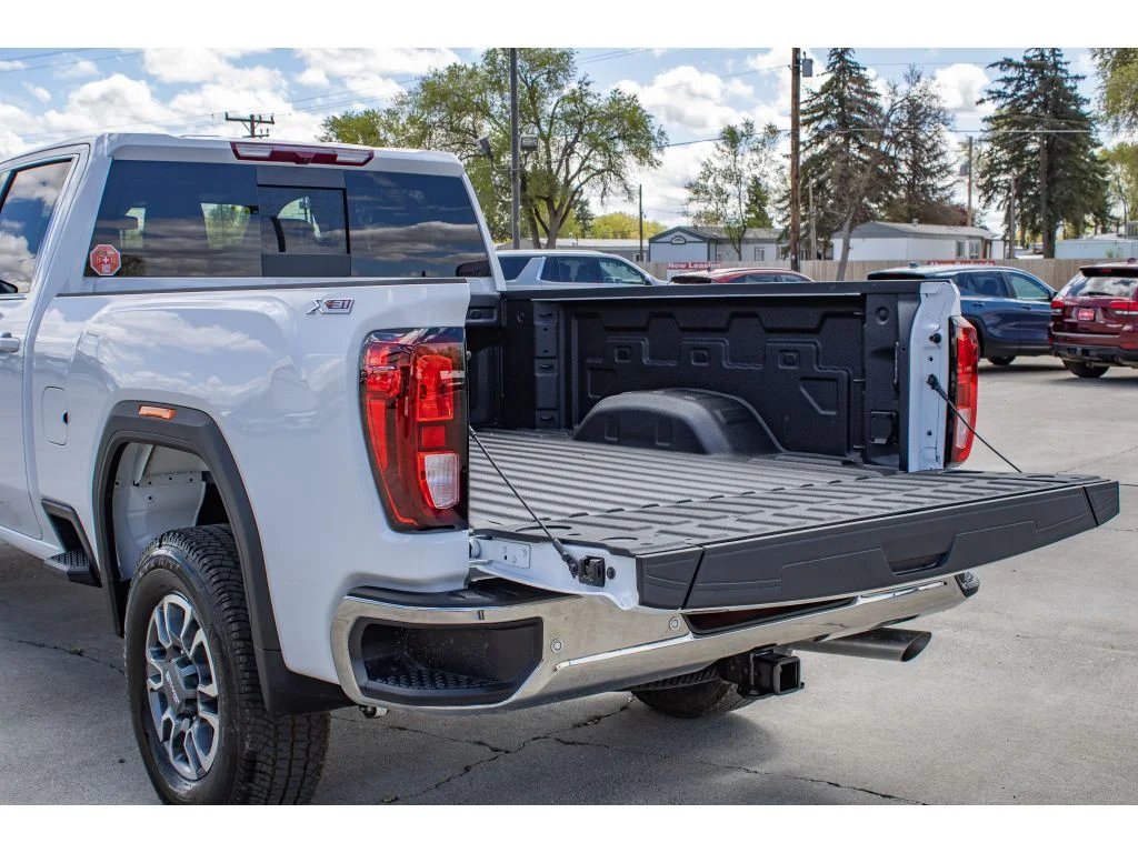 2026 GMC Sierra 2500HD SLE - Photo 11