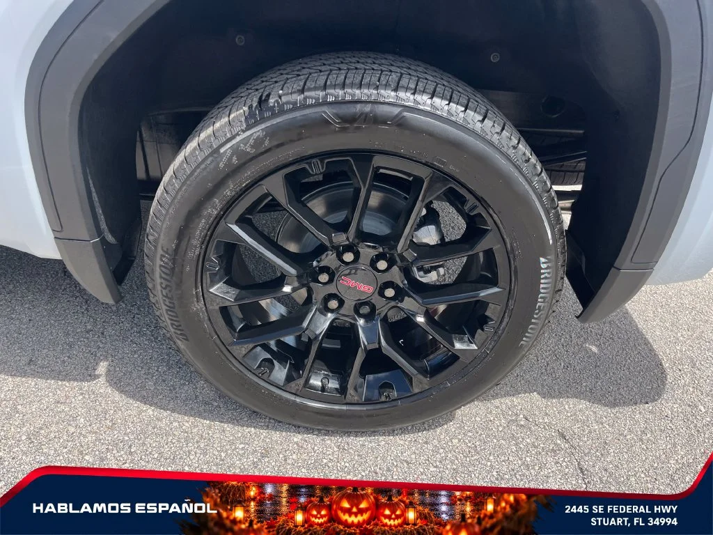 New 2026 Glacier White Tricoat GMC Denali image 9