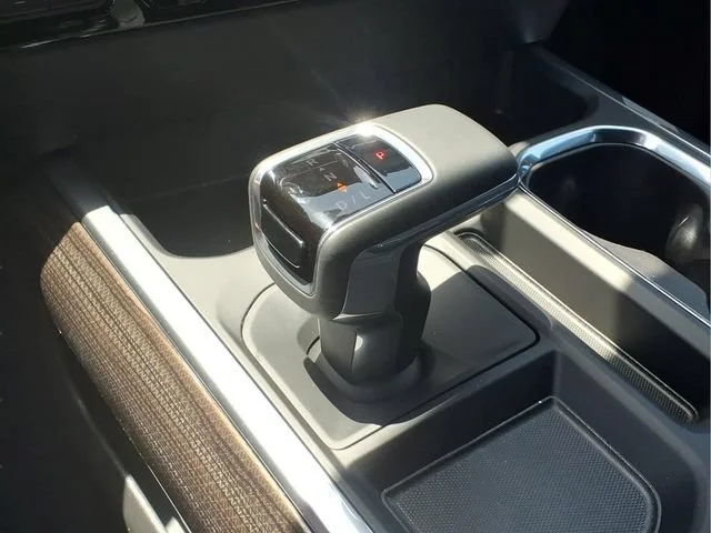 New 2026 Summit White Chevrolet LT Trail Boss image 8