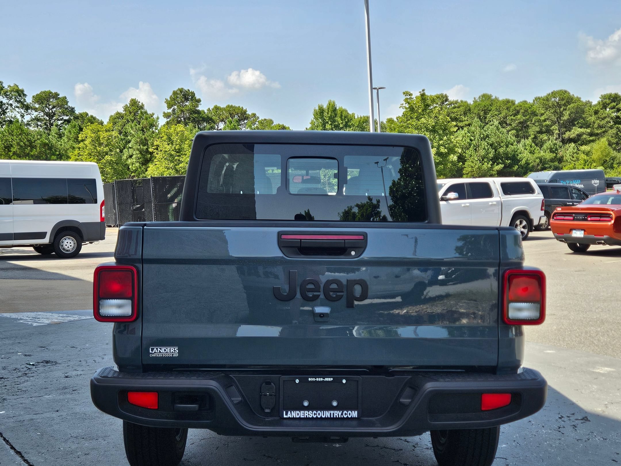 New 2026 Anvil Clear-Coat Exterior Paint Jeep Sport image 6