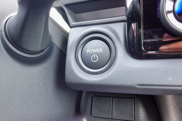New 2026 Wind Chill Pearl <sup>1</sup> Toyota  SE image 22