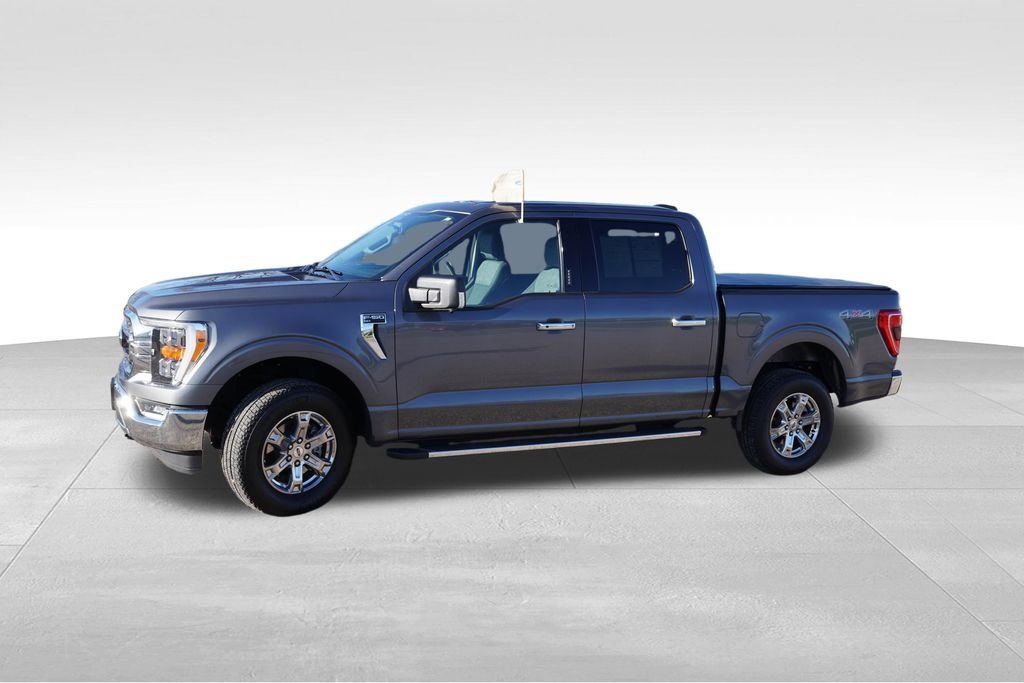 Used 2023 Gray Ford XLT image 10