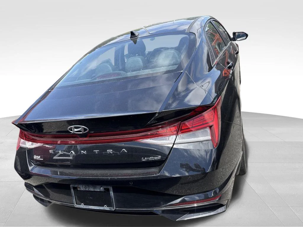 Used 2023 Black Hyundai Limited image 10