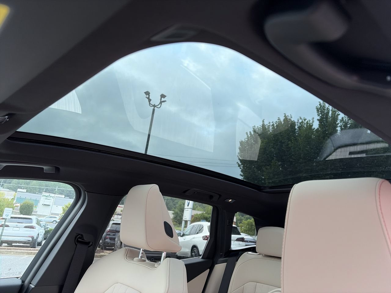 New 2026 Skyscraper Grey Metallic BMW 30 xDrive image 29