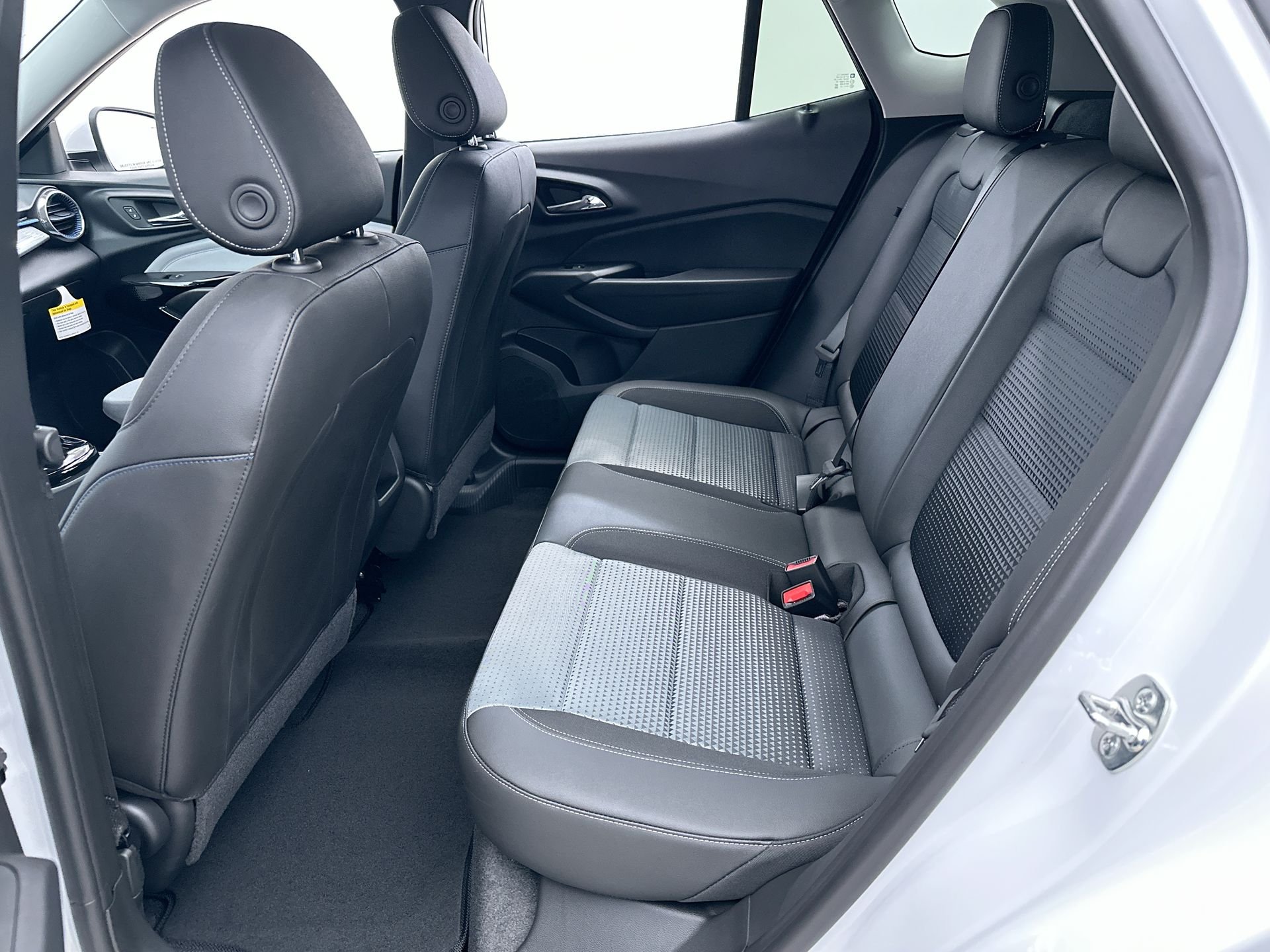 New 2026 Summit White Chevrolet LT image 75