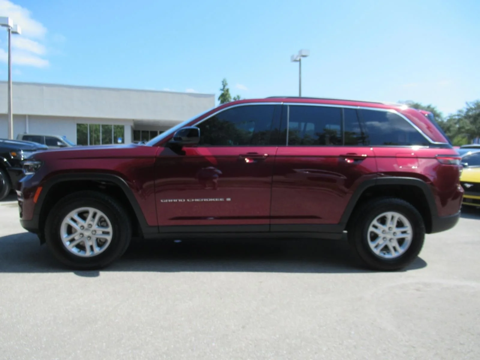 Certified Used 2025 Red Jeep Laredo image 4