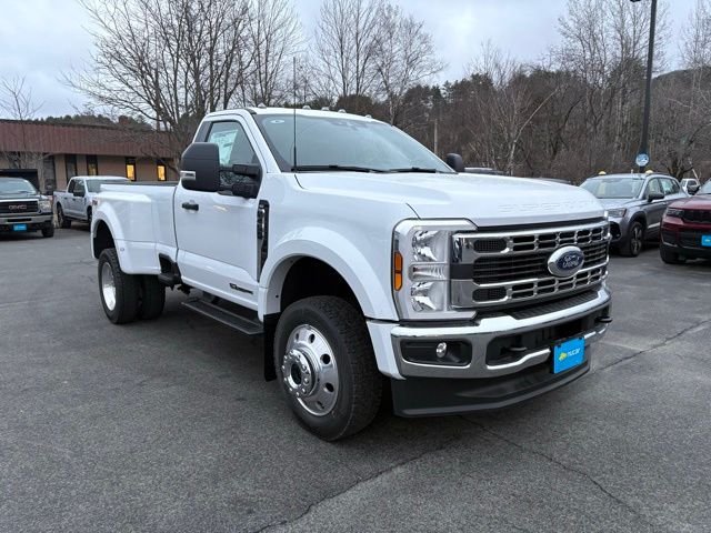 2026 Ford F-450SD — photo 17