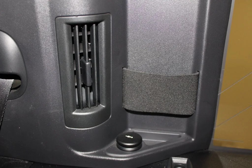 Used 2022 Silver Land Rover XS Edition image 50