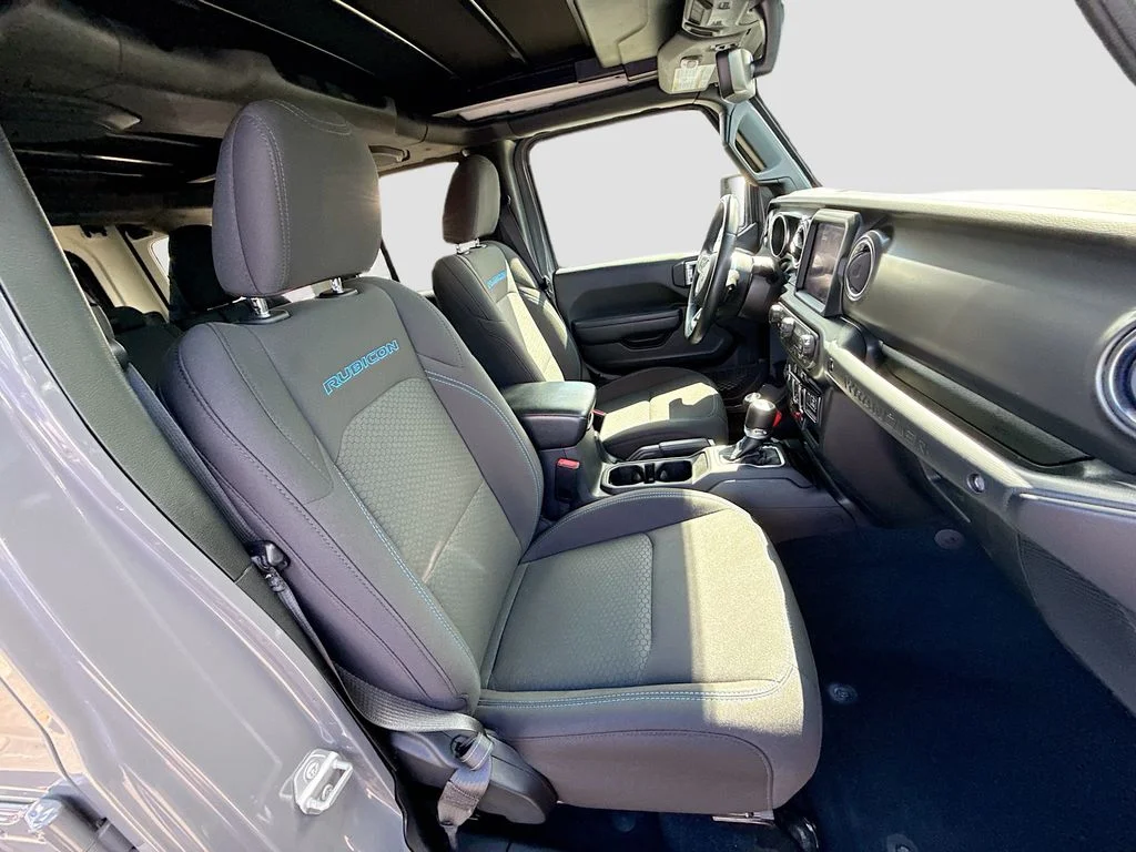 Used 2022 Gray Jeep Unlimited Rubicon 4xe image 33