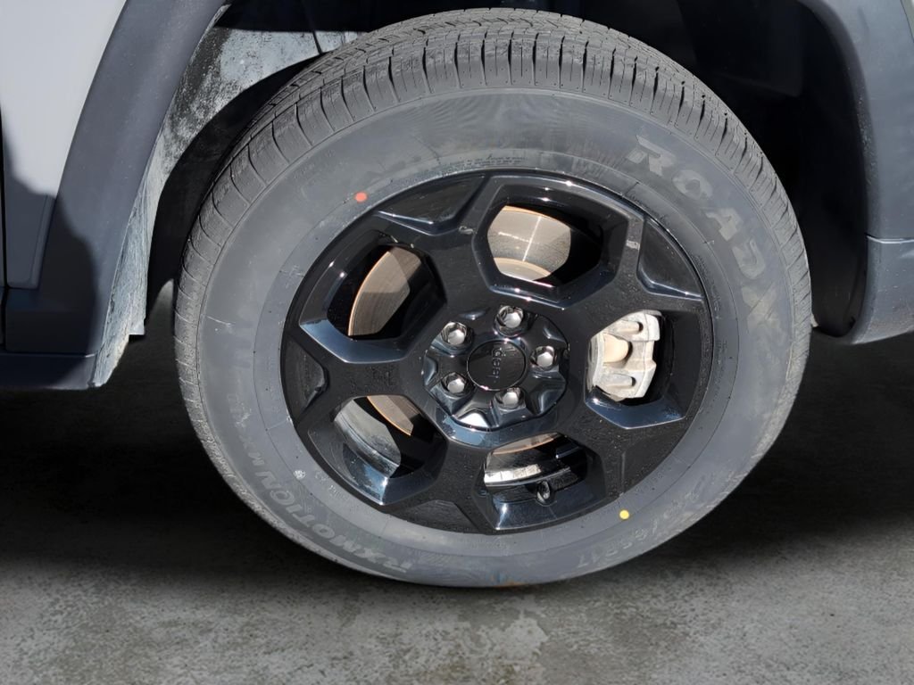 Used 2023 Gray Jeep Trailhawk image 33