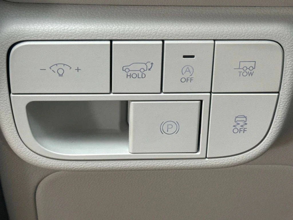 New 2027 Creamy White Pearl Hyundai SEL image 24