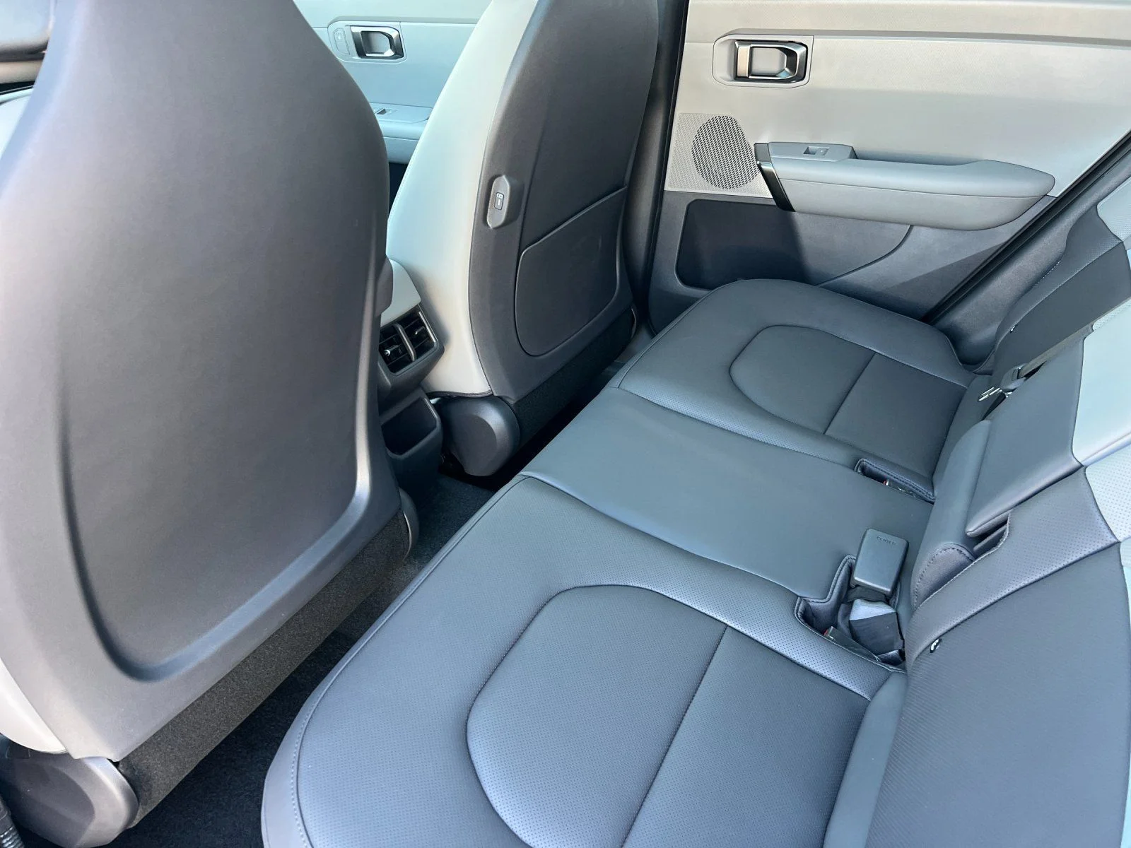 New 2027 Green Kia EX image 12