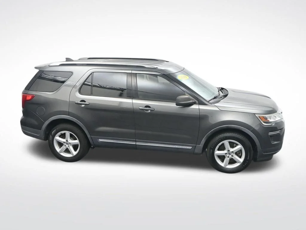 Used 2019 Magnetic Ford XLT image 25