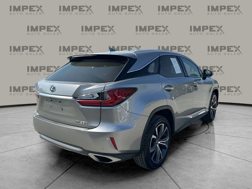 Used 2018 Silver Lexus 350 image 5