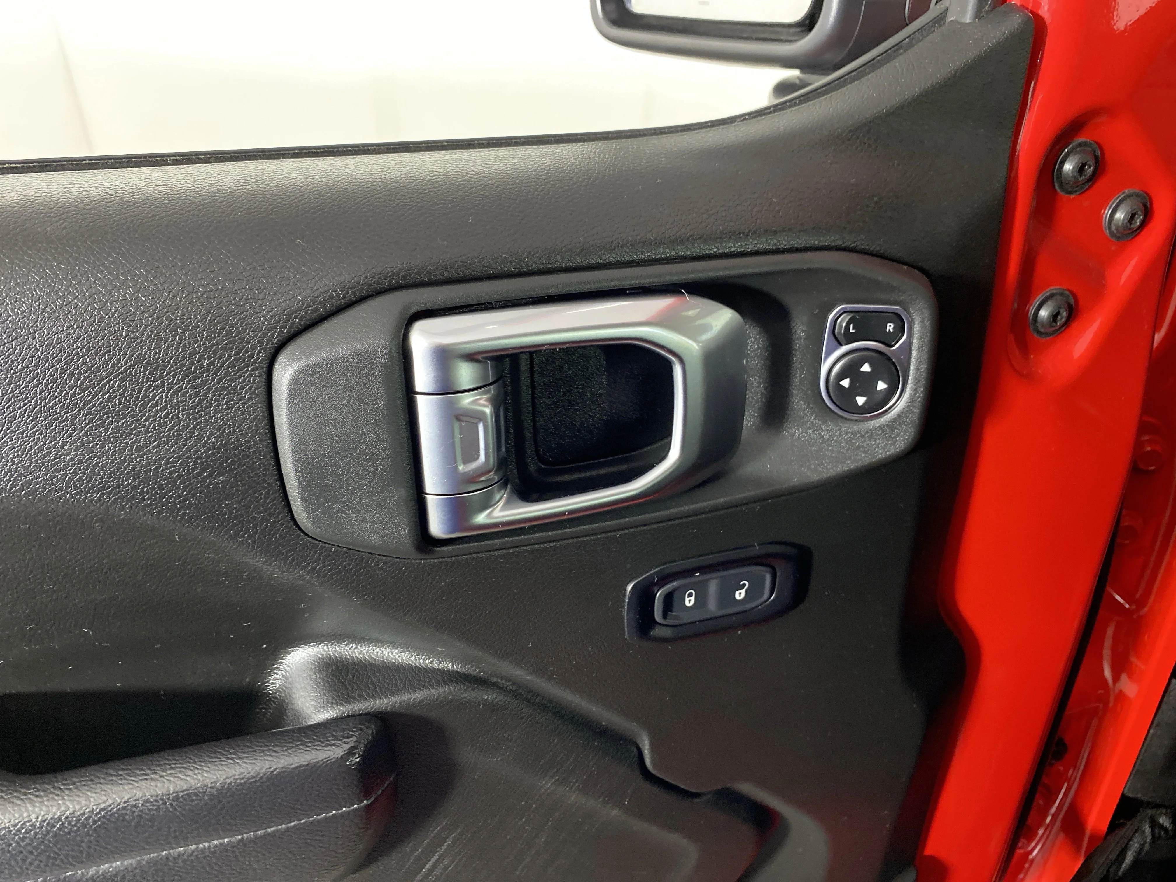 Used 2025 Firecracker Red Clearcoat Jeep Rubicon image 14