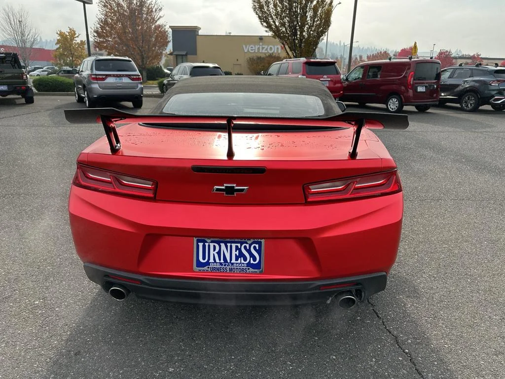 Used 2018 Red Chevrolet 1LT image 8