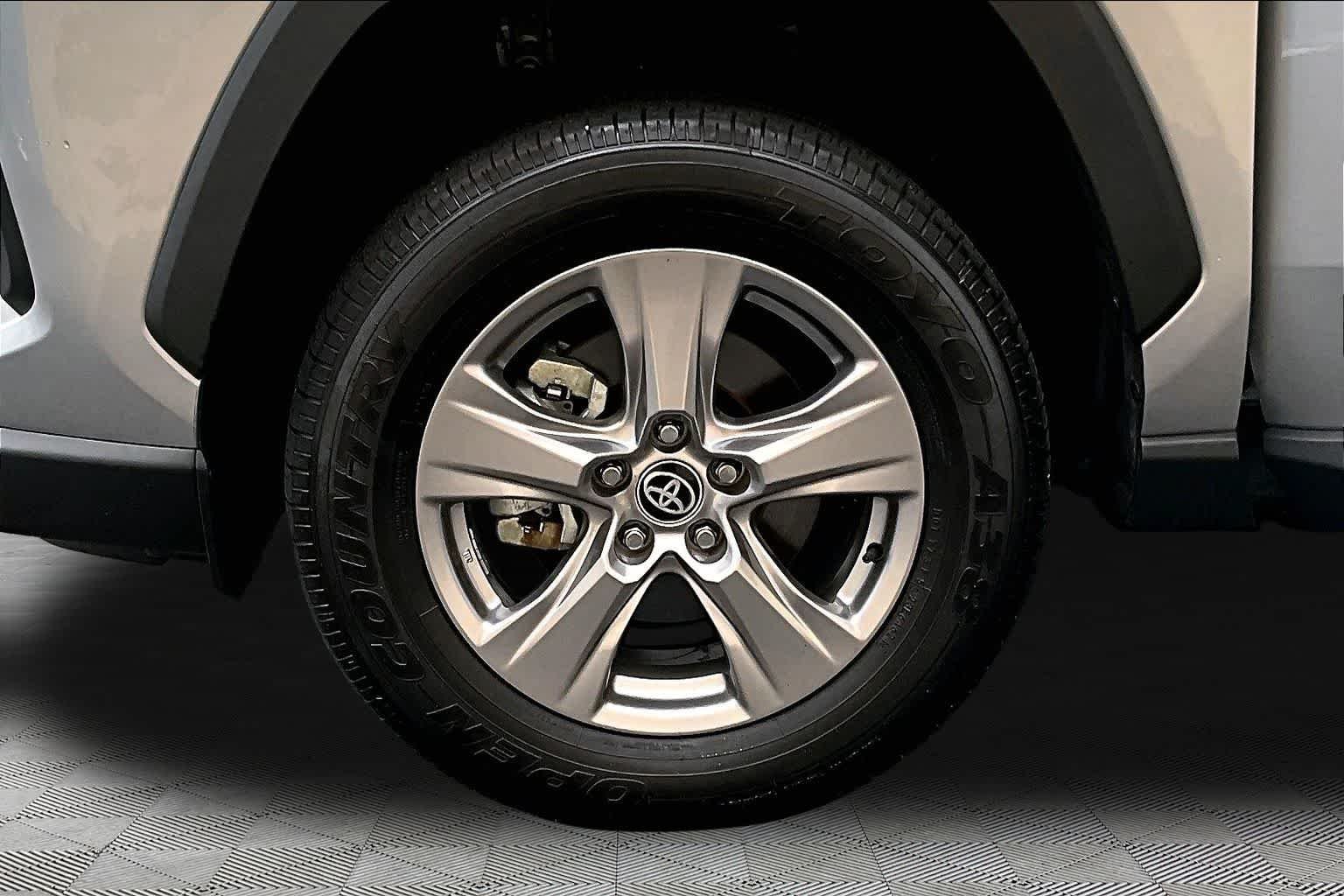Used 2025 Silver Sky Metallic Toyota Hybrid XLE image 11
