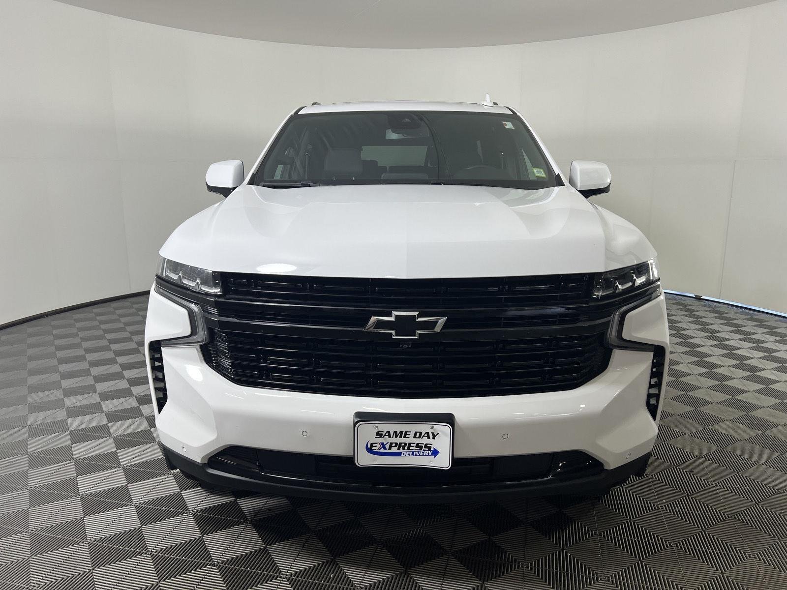 Used 2023 Summit White Chevrolet RST image 34