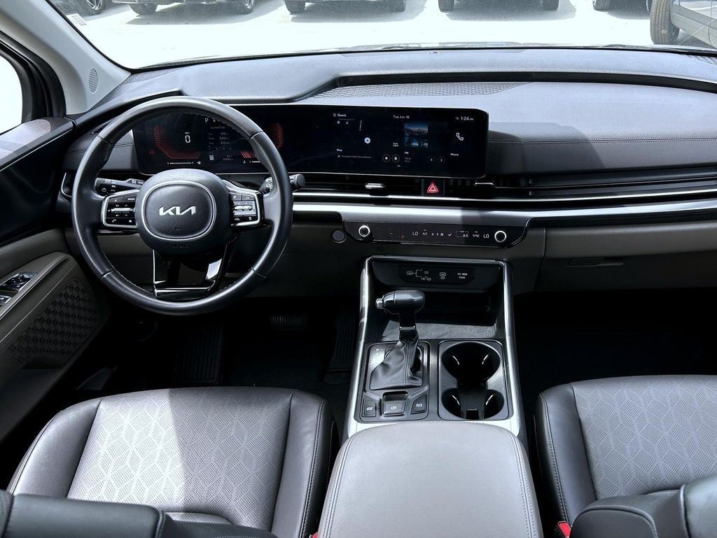 Used 2025 Blue Kia LXS image 13