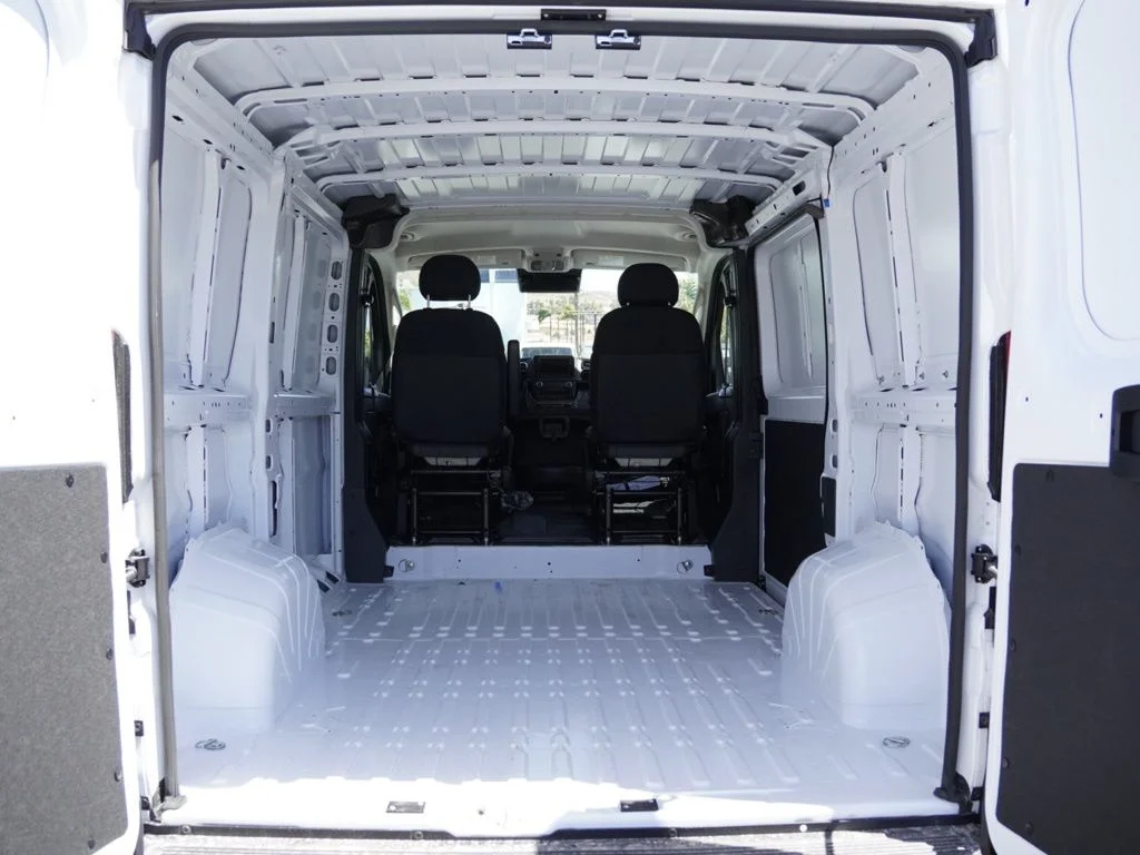 New 2026 Bright White Clear-Coat Exterior Paint RAM Low Roof image 31