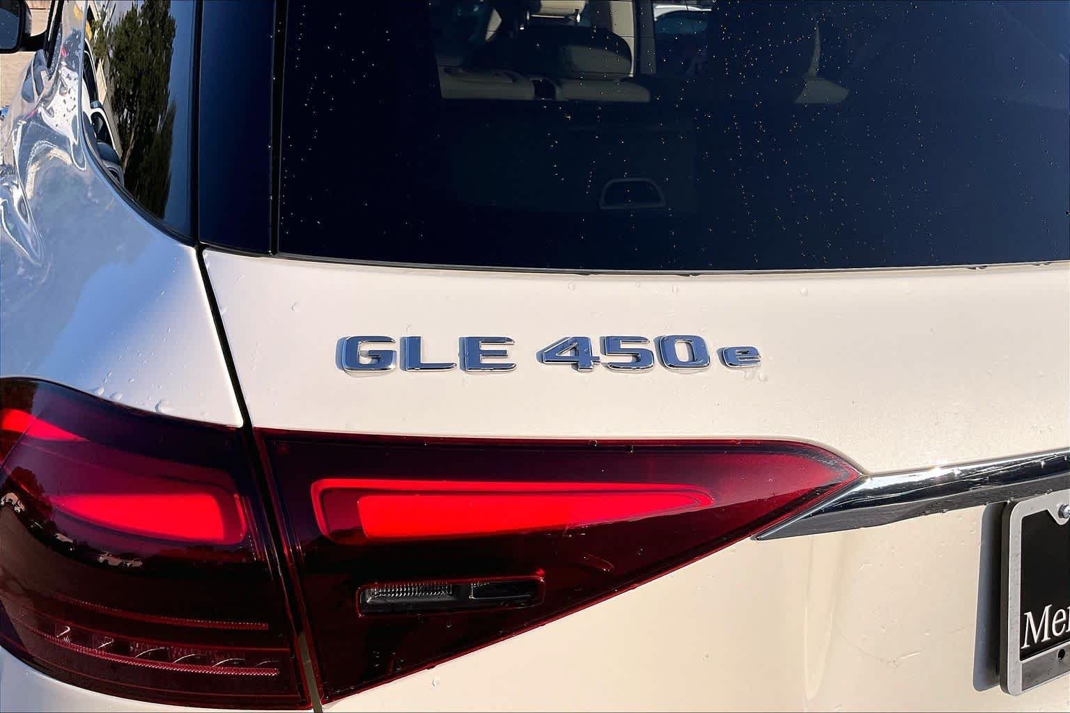 Certified Used 2024 MANUFAKTUR Diamond White Metallic Mercedes-Benz GLE 450e Plug-In Hybrid image 10