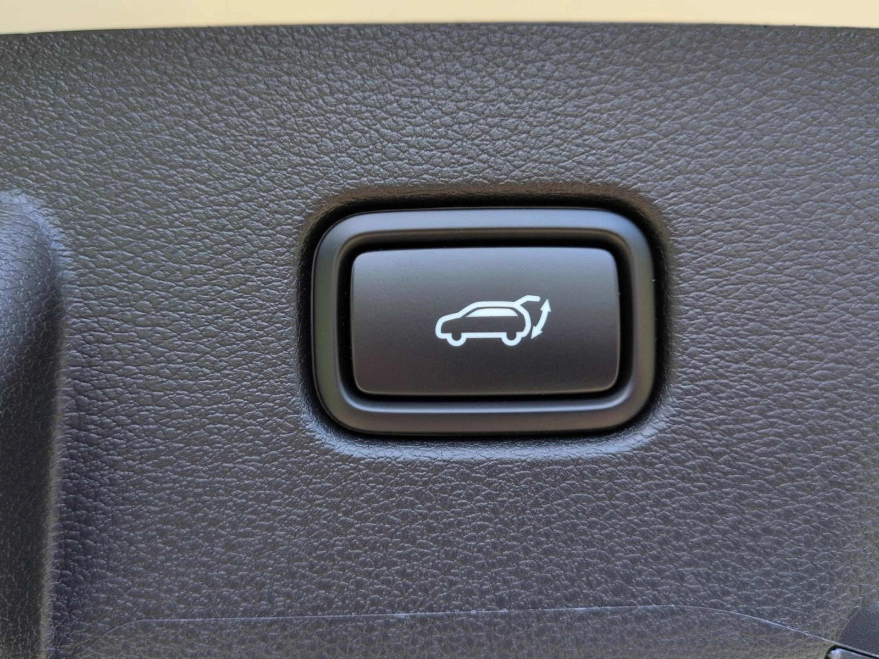 New 2026 Glacial White Kia EX image 16
