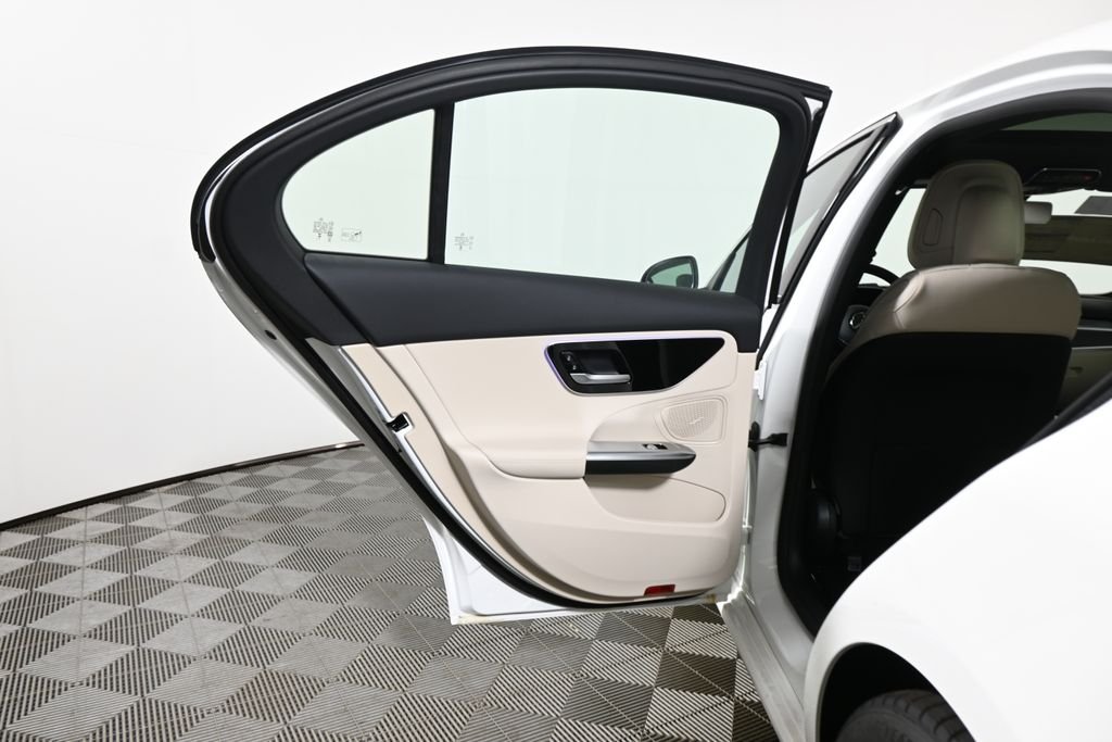 Used 2026 Polar White Mercedes-Benz C 300 image 30