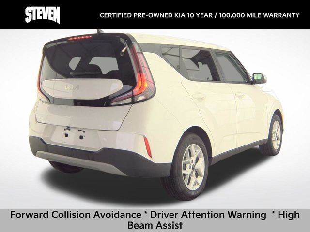 Certified Used 2025  Kia LX image 5