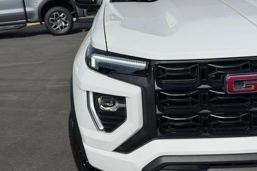 New 2026 Summit White GMC Elevation image 4