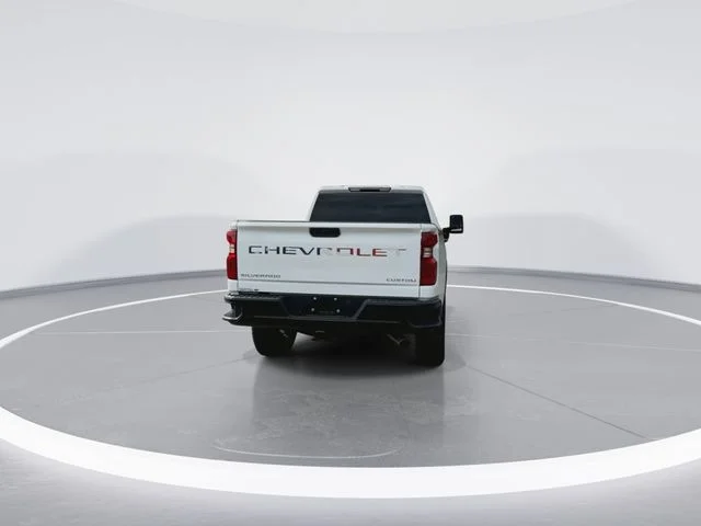 Used 2026 White Chevrolet Custom image 9