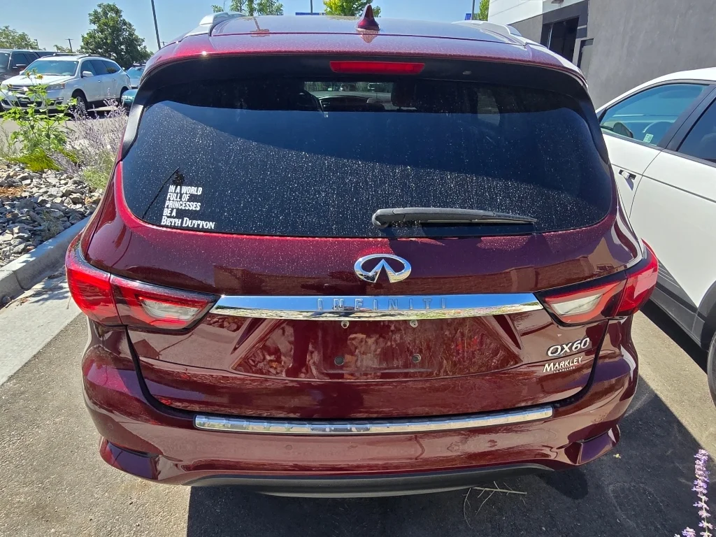 Used 2019 Deep Bordeaux INFINITI LUXE image 4