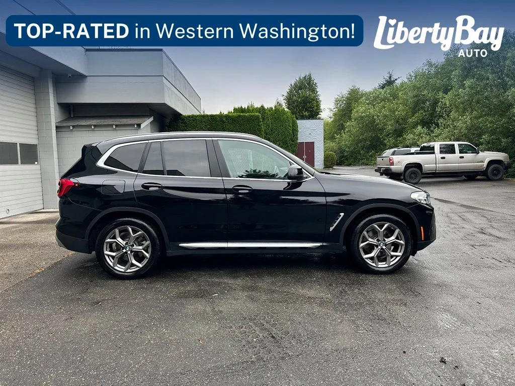 Used 2022 Black BMW xDrive30i image 30