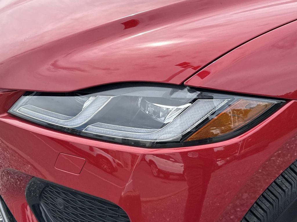 2026 Jaguar F-Pace R-Dynamic S - Photo 7