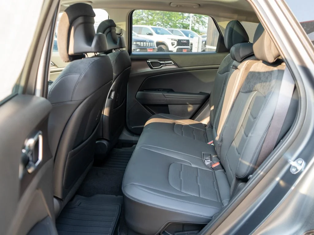 New 2026 Shadow Matte Gray Kia SX Prestige image 13