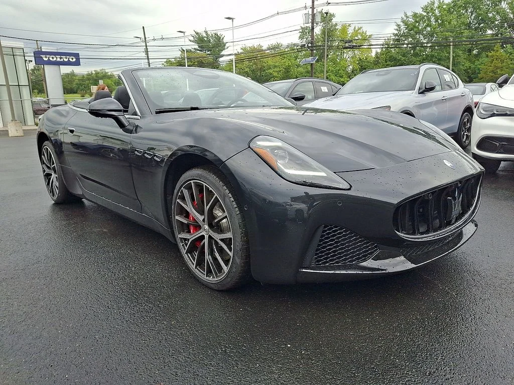 New 2026  Maserati  image 2