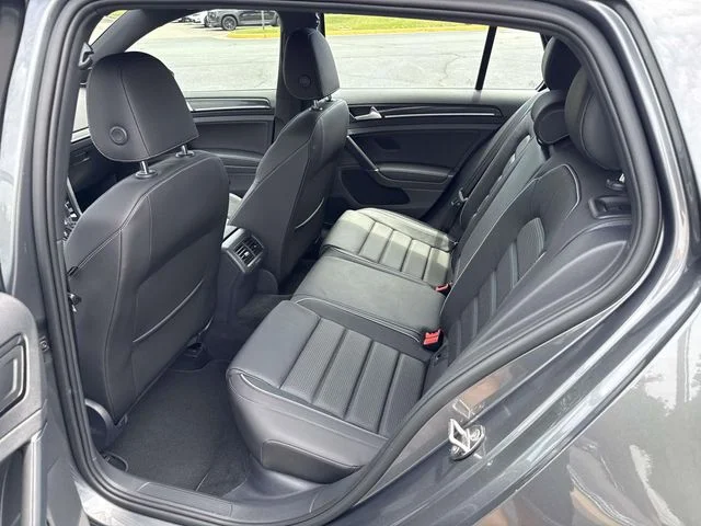 Used 2019 Gray Volkswagen DCC & Navigation 4Motion image 15